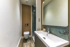 Photo 2- click for photo gallery